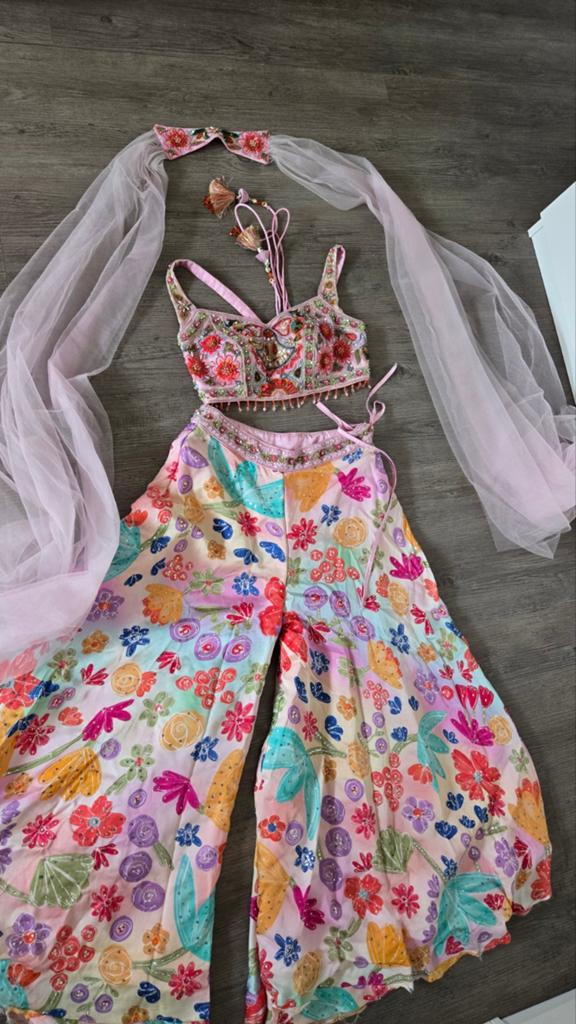Indiase kleding / bollywood, Kleding | Dames, Ophalen of Verzenden, Zo goed als nieuw, Maat 34 (XS) of kleiner, Overige typen