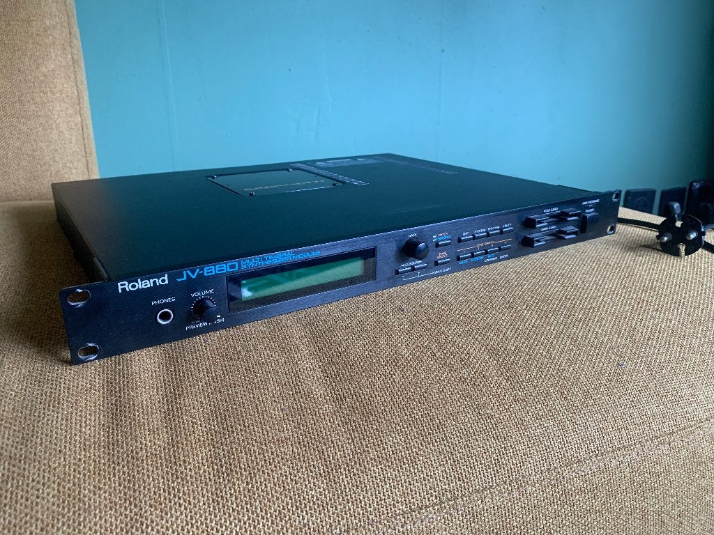 Roland JV-880 Multi Timbral Synthesizer Module, Ophalen, Gebruikt, Roland