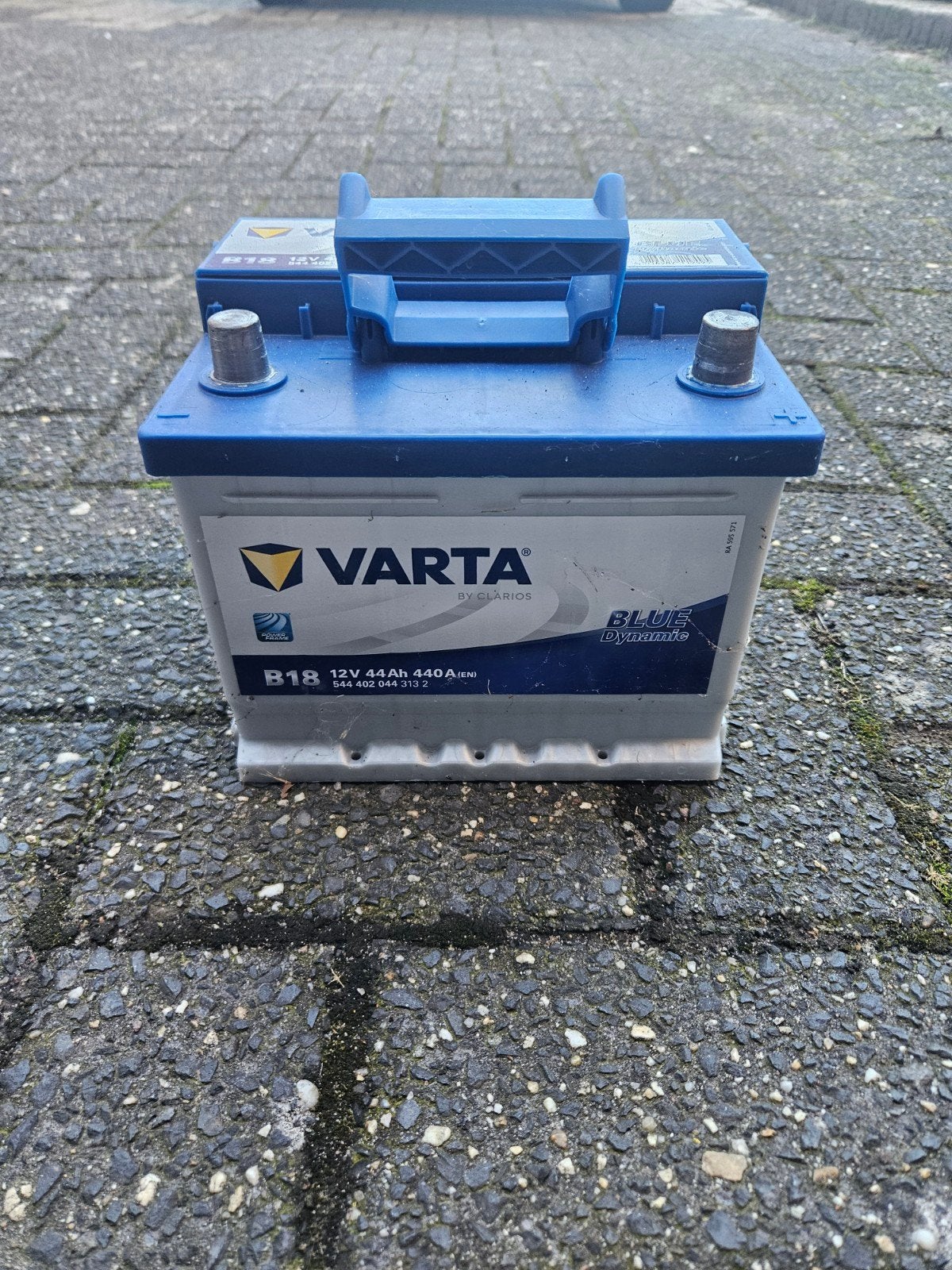 Varta Blue Dynamic B18 12V 44Ah 440A (EN) Accu, Nieuw