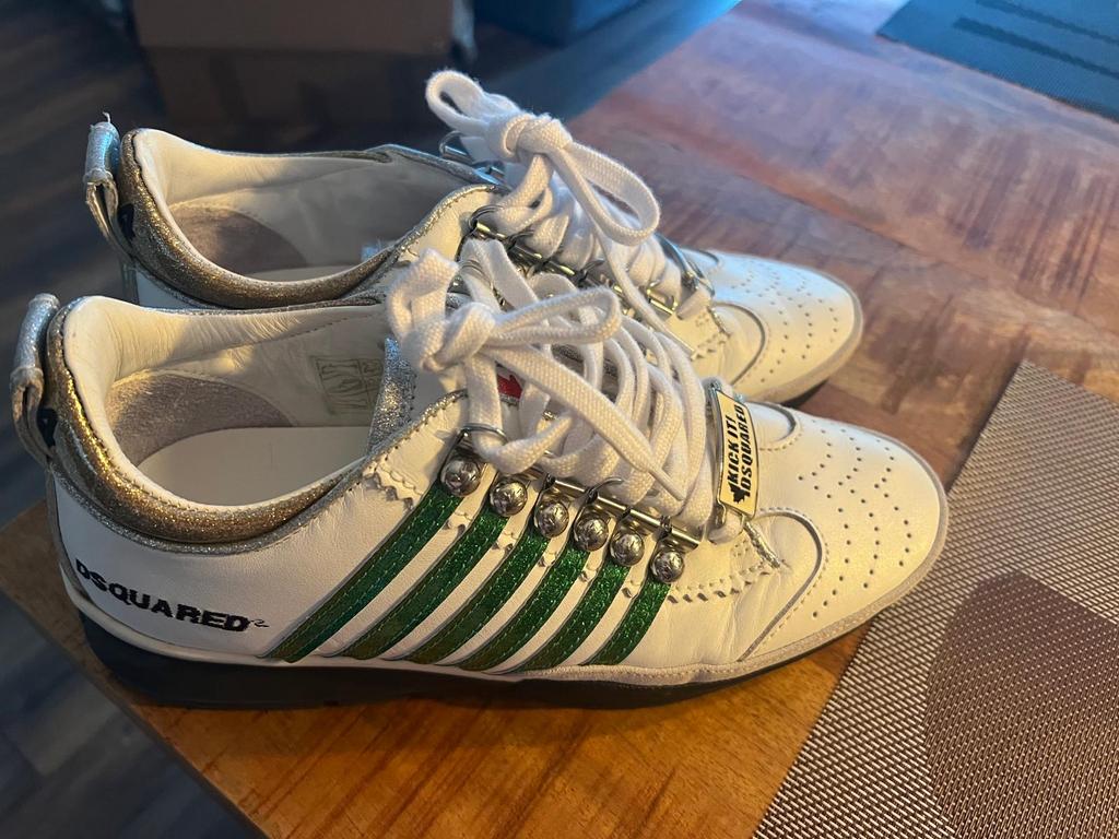 Dsquared2 Witte Sneakers met Groene Strepen, Kleding | Dames, Schoenen, Wit, Ophalen of Verzenden, Sneakers of Gympen, Zo goed als nieuw