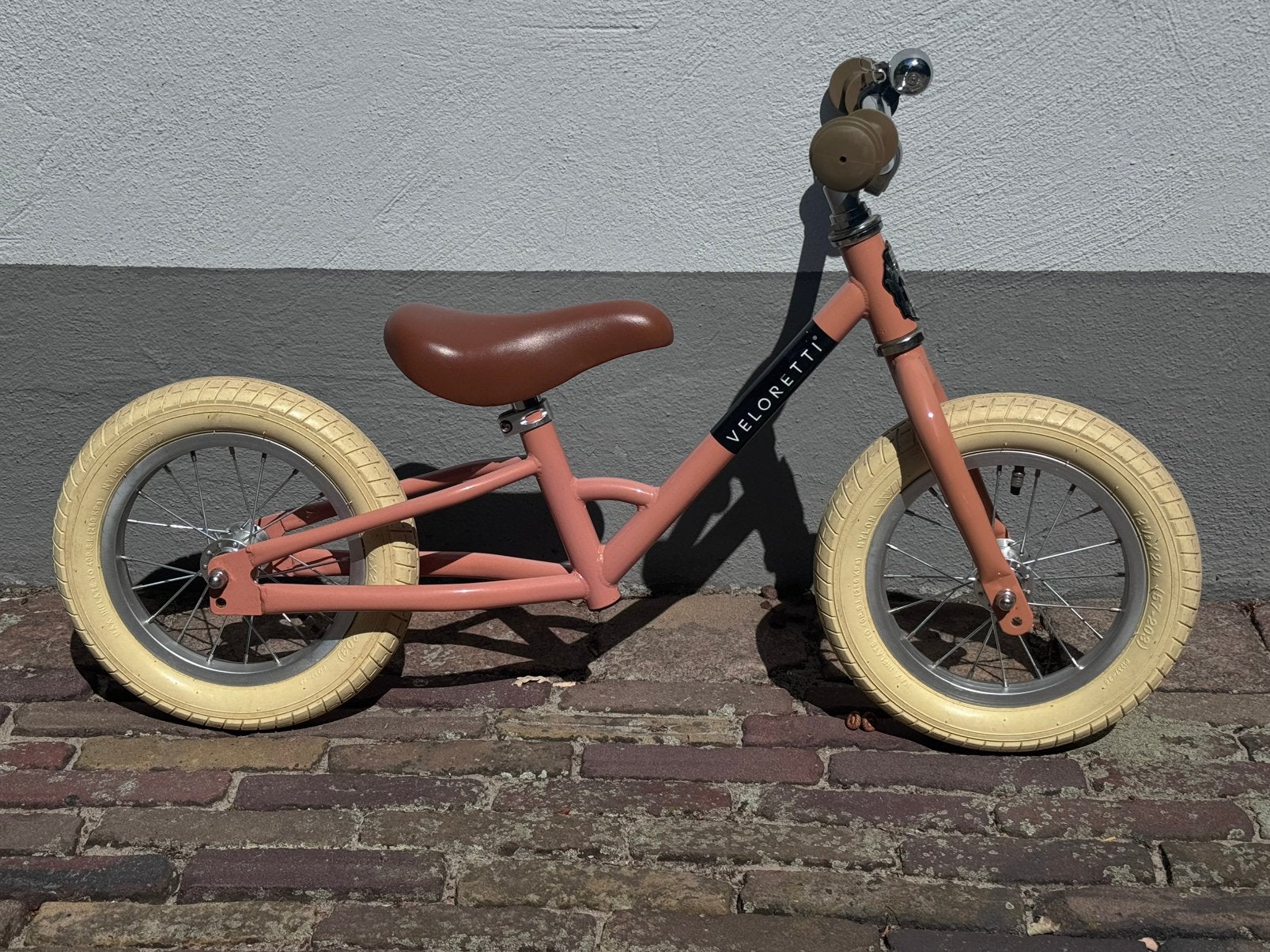 Veloretti loopfietsje, Ophalen, Zo goed als nieuw, Minder dan 16 inch
