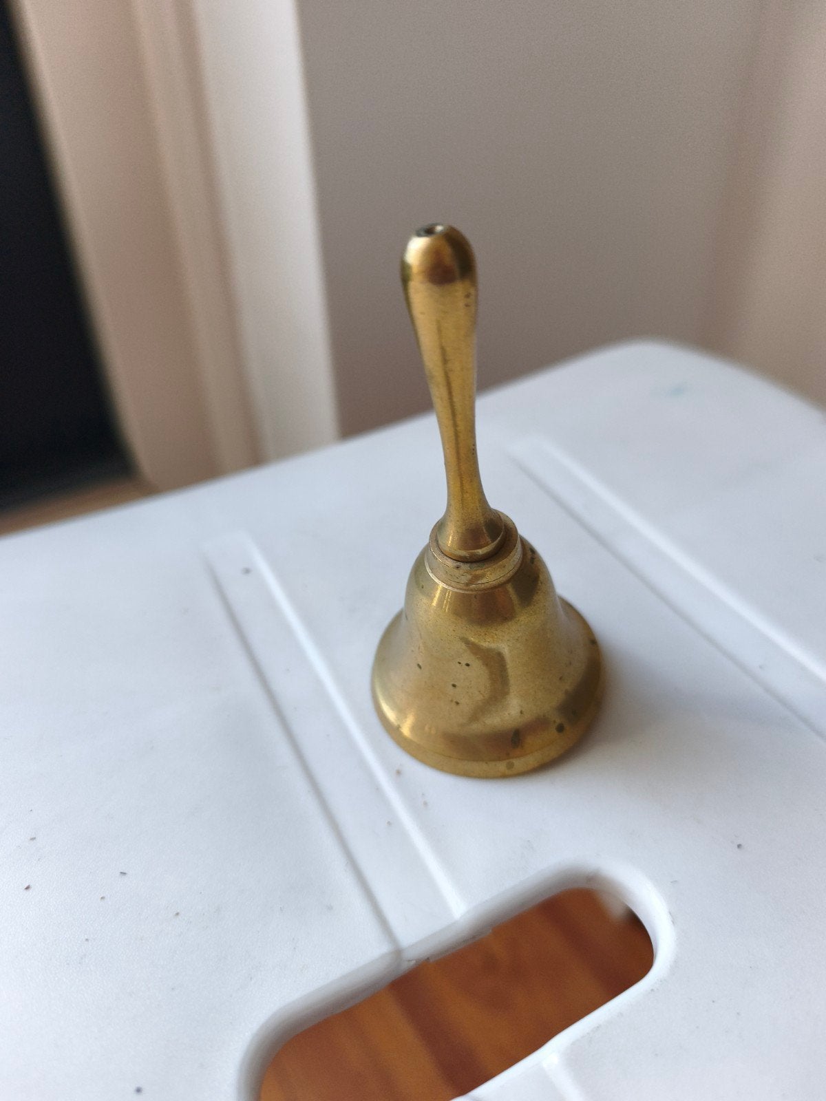 Vintage Messing Handbel - Klassieke Tafelbel, Antiek en Kunst, Ophalen of Verzenden