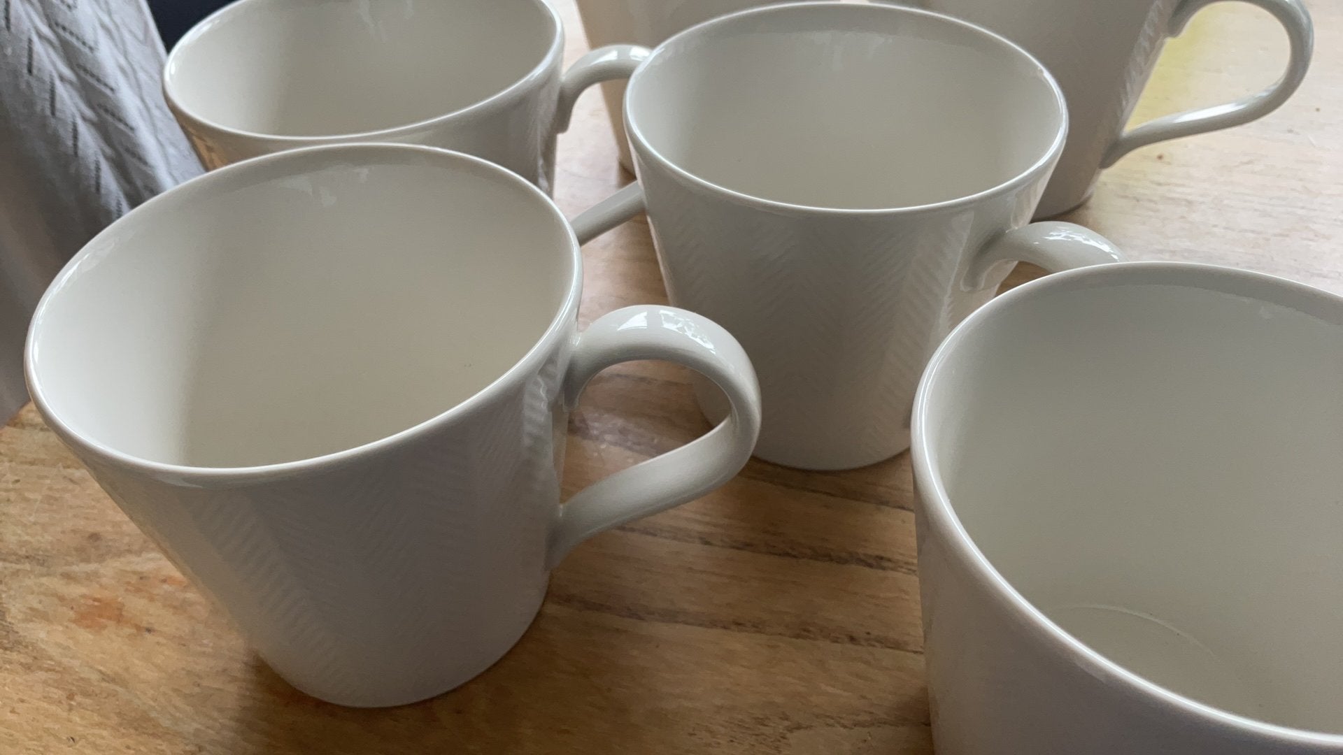 Gordon RAMSAY GOURMET 6 cappuccino mokken roomwit, Ophalen of Verzenden, Zo goed als nieuw, Overige stijlen, Kop(pen) en/of Schotel(s)