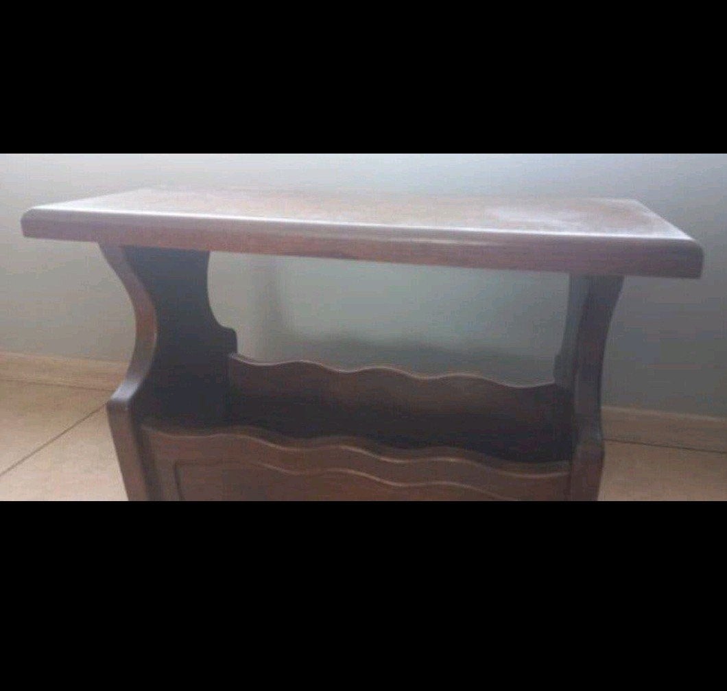 Eiken krantenbak, Ophalen, Gebruikt, 50 tot 100 cm, Eikenhout