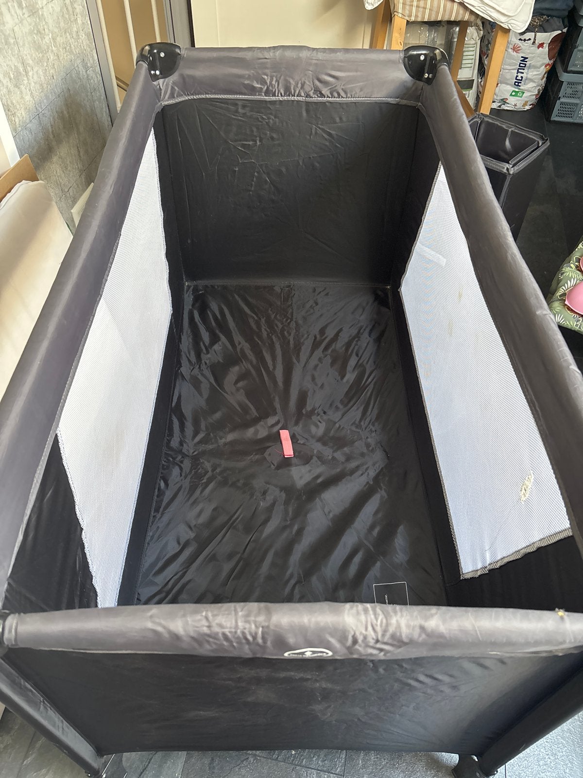 Cabino Reisbedje met matras en beddengoed, Kinderen en Baby's, Babywiegjes en Ledikanten, Ophalen, Gebruikt, Reisbedje