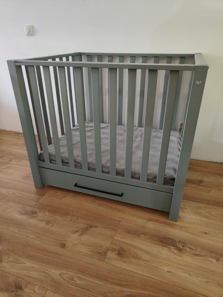 Baby box, Ophalen, Gebruikt, Rechthoekig, In hoogte verstelbaar
