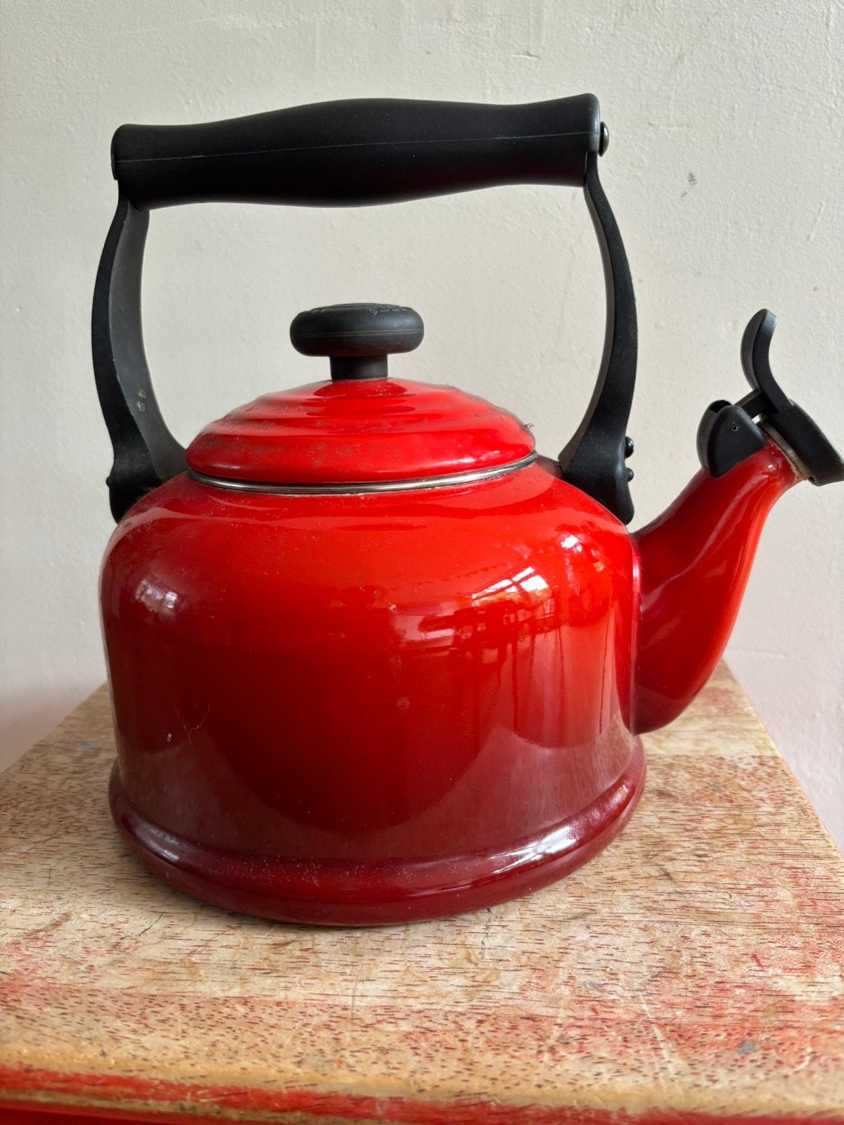 Le Creuset fluitketel 2,1 liter, Huis en Inrichting, Keuken | Potten en Pannen, Ophalen, Gebruikt, Overige materialen, Kookpan of Snelkookpan