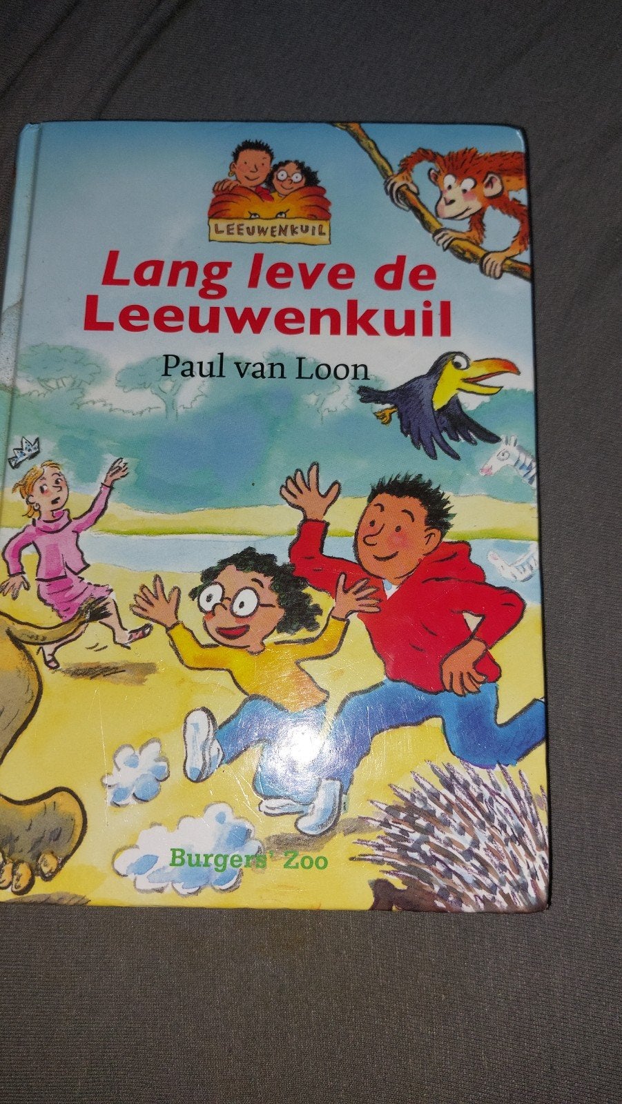 Lang leve de Leeuwenkuil - Paul van Loon (Kinderboek), Ophalen of Verzenden, Gelezen, Paul van Loon, Fictie algemeen