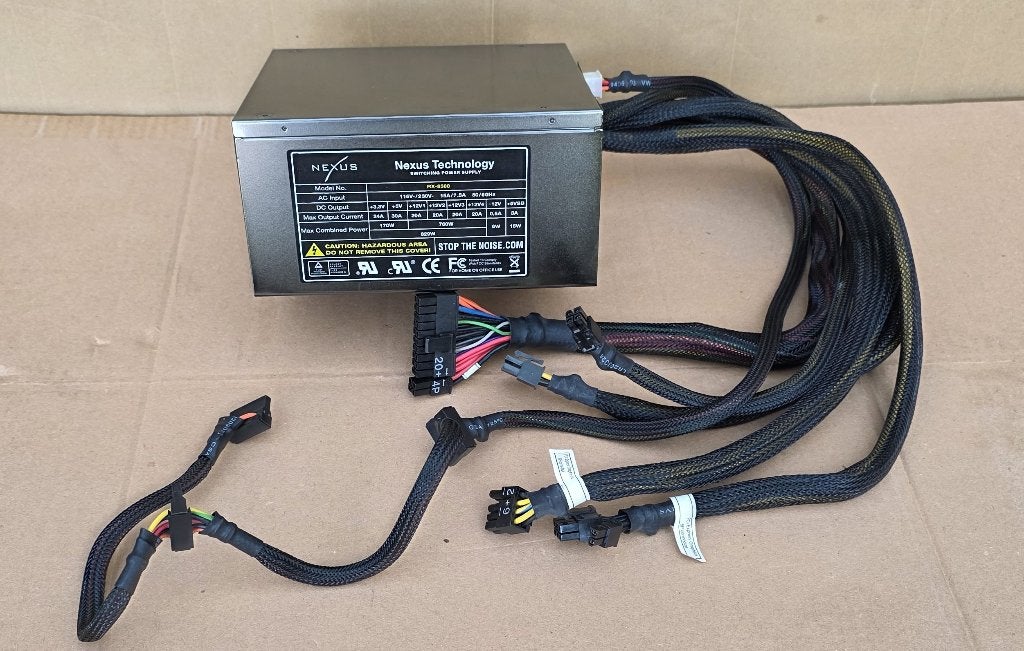 Te Koop Voeding Nexus 830  Watt, Ophalen of Verzenden, Gebruikt