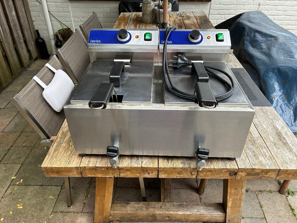Catertech frituur, 4 liter of meer, Ophalen, Zo goed als nieuw, Duo-friteuse