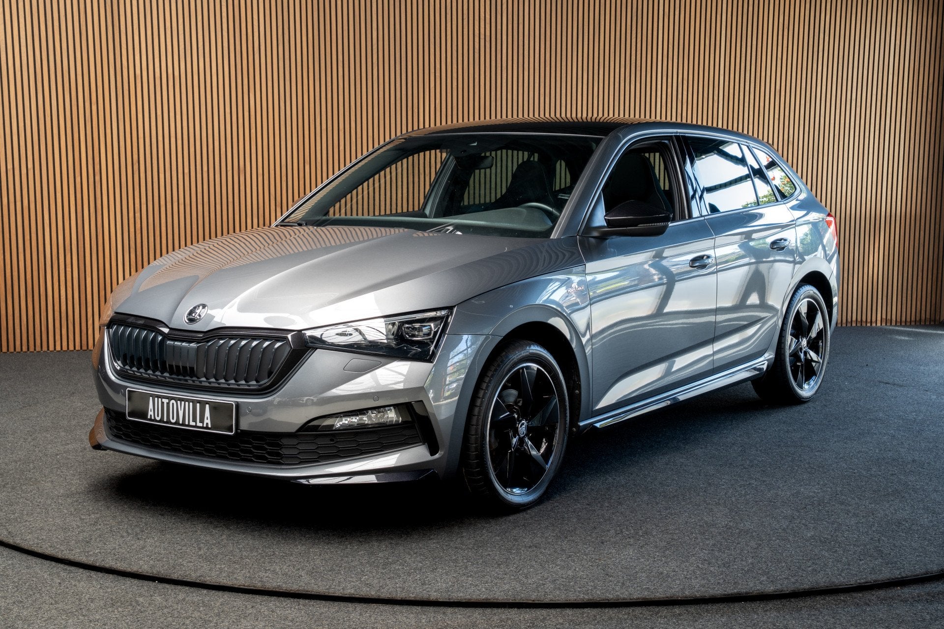 Skoda Scala 1.0 TSI Monte Carlo Matrix Koplampen Navigatie S, Dealer onderhouden, Scala, Zwart, Automatische klimaatregeling