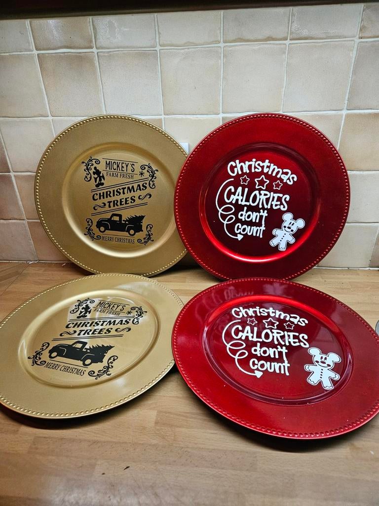 4 Disney Borden - Kerst Decoratie, Overige materialen, Nieuw, Ophalen of Verzenden, Bord(en)