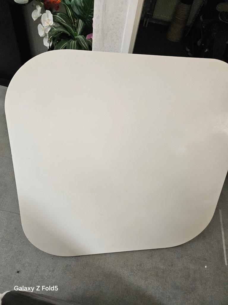 Gratis salontafel, Gebruikt, 50 tot 100 cm, Vierkant, Minder dan 50 cm