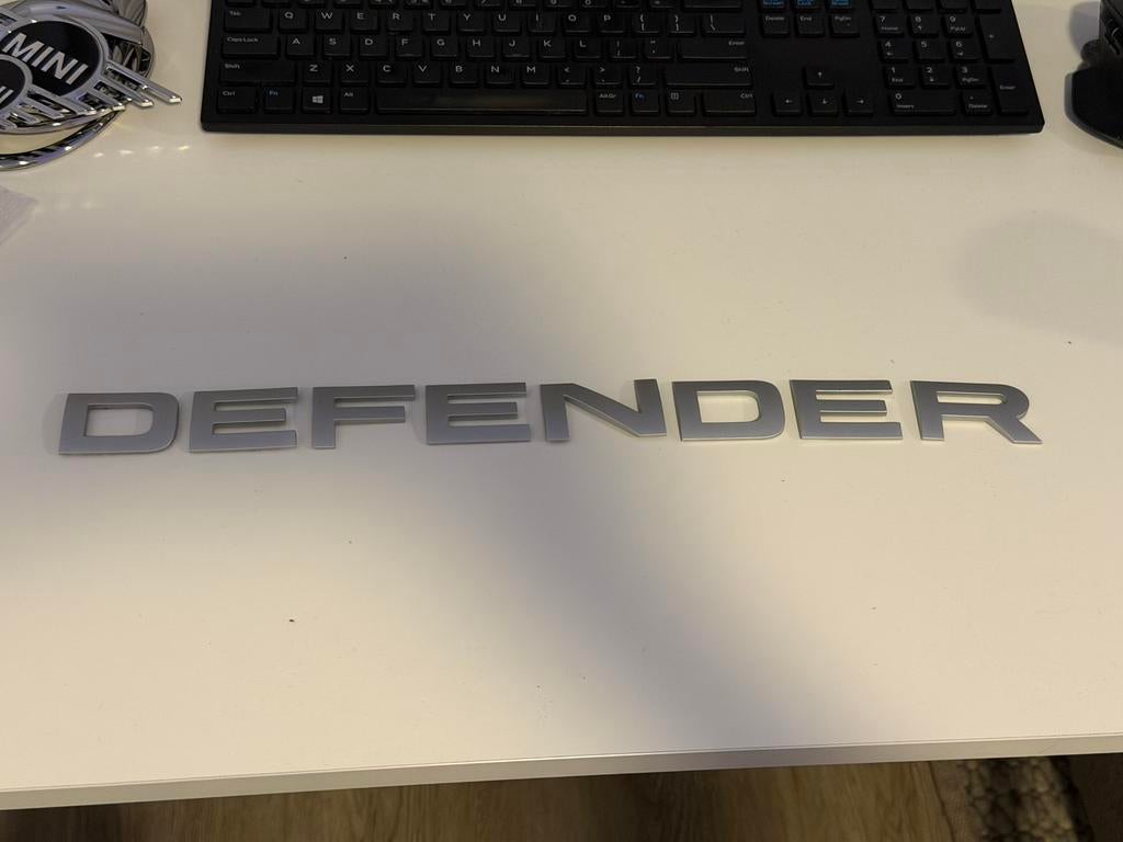 Land Rover DEFENDER logo, Ophalen
