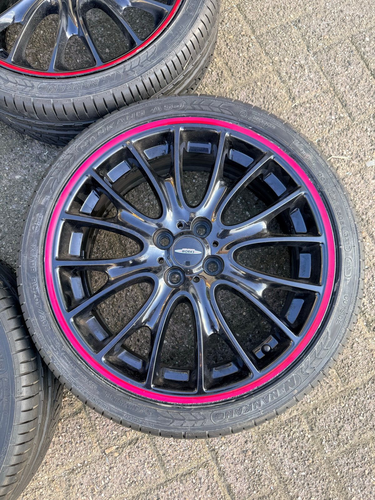 Mini Cooper 18 inch lichtmetalen velgen + banden, Gebruikt, Banden en Velgen, 17 inch, Personenwagen