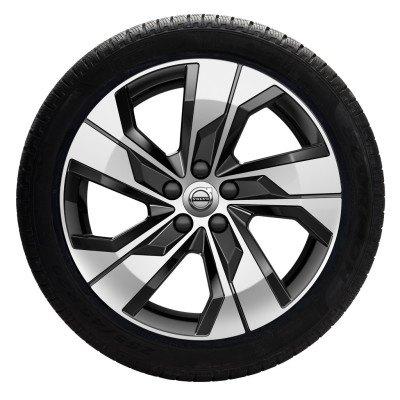 Winterset Volvo V60 Cross Country., Auto-onderdelen, Banden en Velgen, Ophalen, 18 inch, Banden en Velgen, Winterbanden