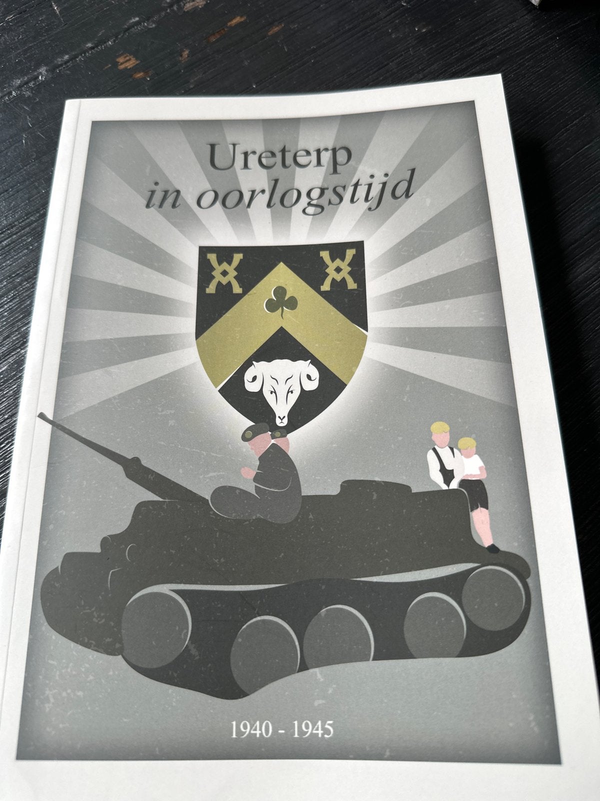 Ureterp in Oorlogstijd 1940-1945 - Historisch Boek, Boeken, Ophalen of Verzenden, Tweede Wereldoorlog, Zo goed als nieuw, Algemeen