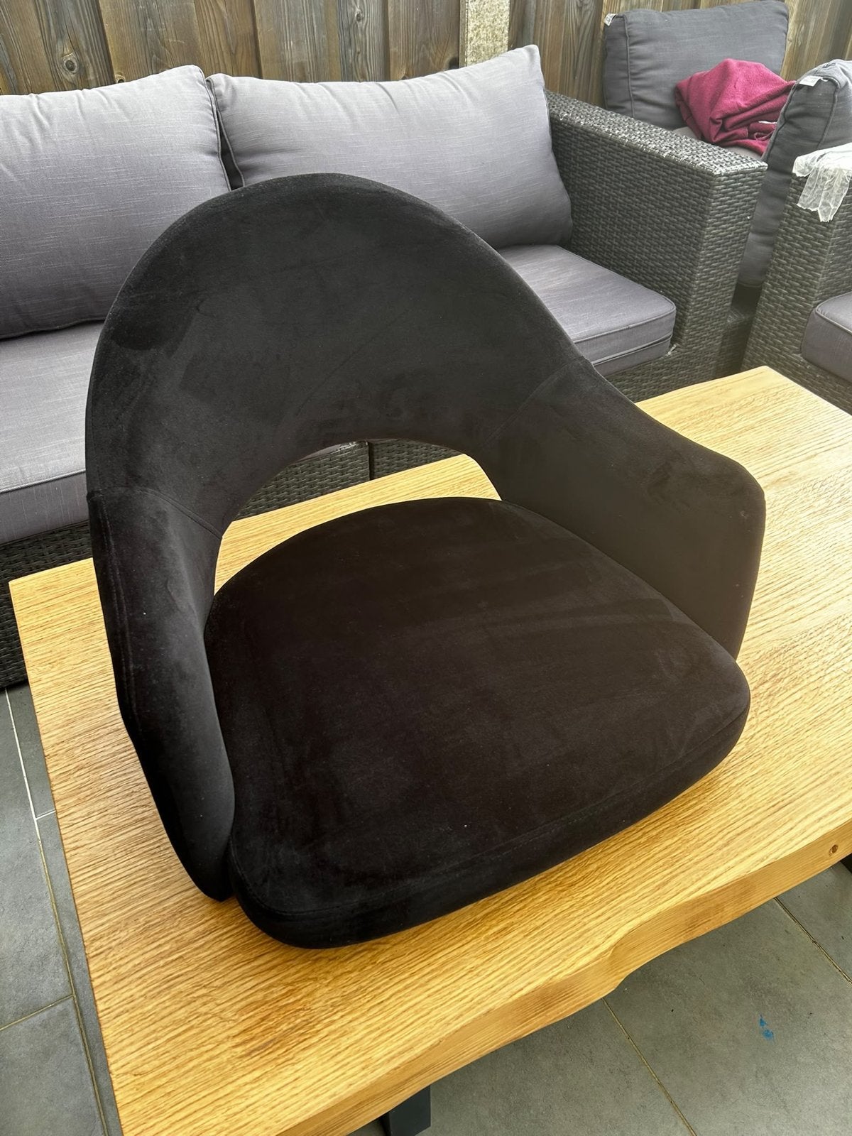 6 Zwarte Kuipstoelen zonder onderstel - Ophalen Gronau, Huis en Inrichting, Gebruikt, Zwart, Ophalen of Verzenden, Stof