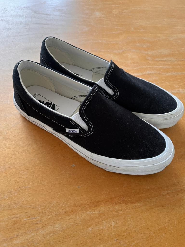 Vans Premium Slip On maat 42, Ophalen of Verzenden, Zo goed als nieuw, Zwart