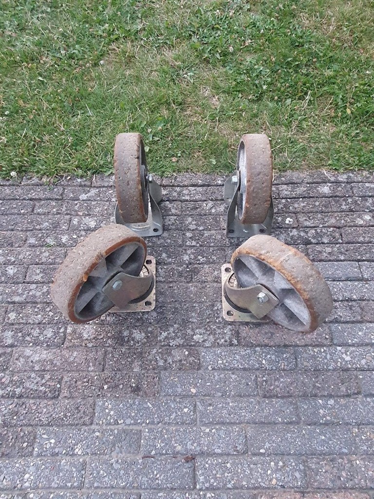 Transport kar wielen, Doe-het-zelf en Verbouw, Transportwagens, 100 liter of meer, Ophalen of Verzenden, Gebruikt, Transportkar