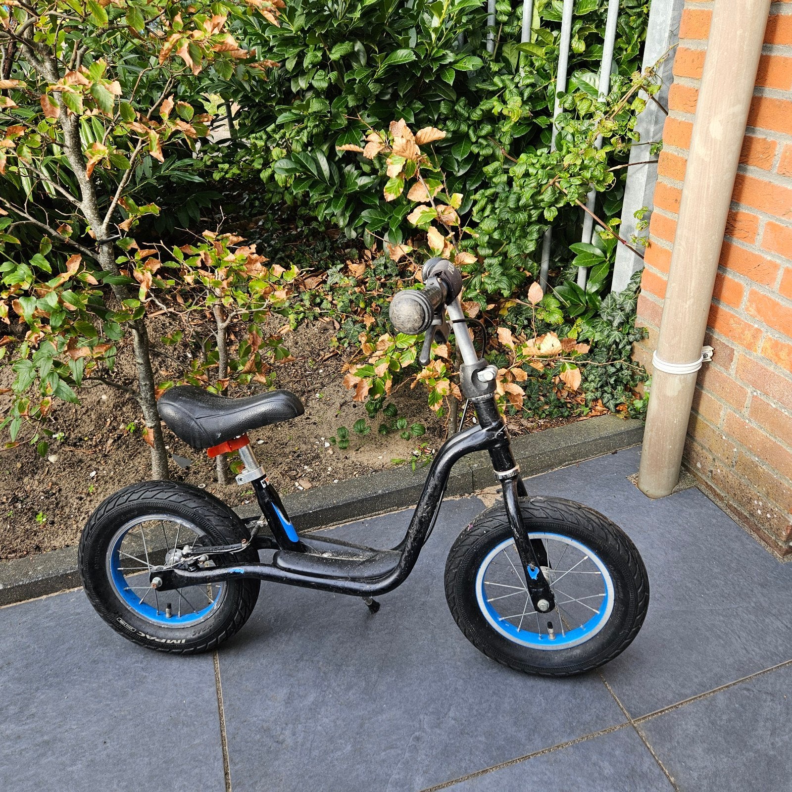 Puky loopfiets zwart/blauw - gebruikt, Ophalen, Gebruikt, Velgrem, Puky