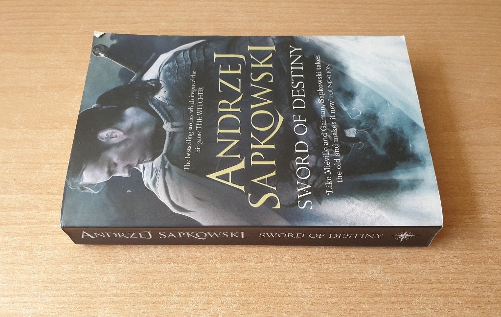 Andrzej Sapkowski - Sword of Destiny, Boeken, Verzenden, Gelezen, Andrzej Sapkowski