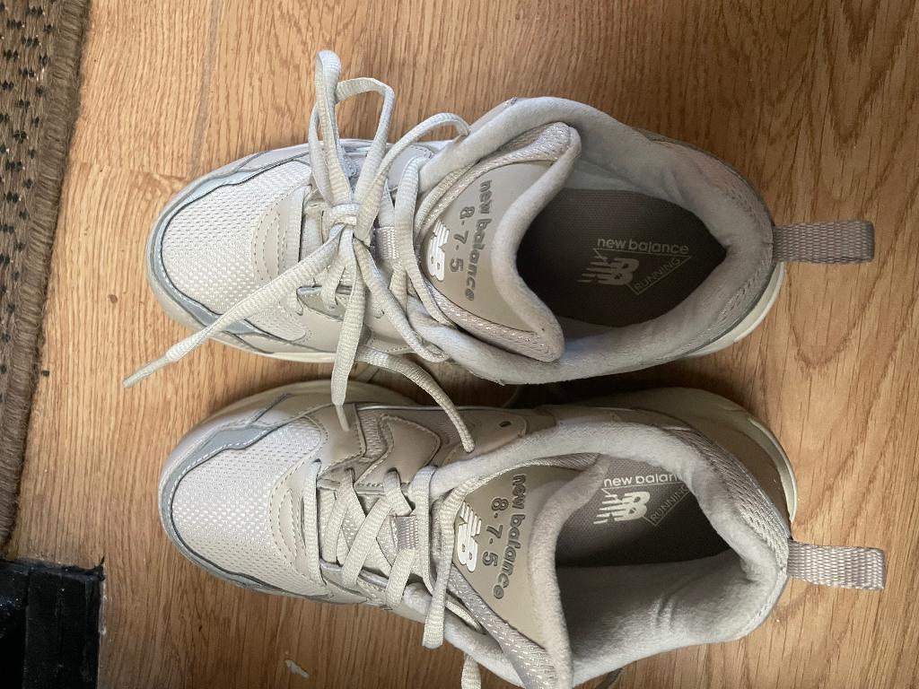 Nieuwe Schonenen maat 37 NB, Ophalen of Verzenden, Nieuw, Sneakers of Gympen