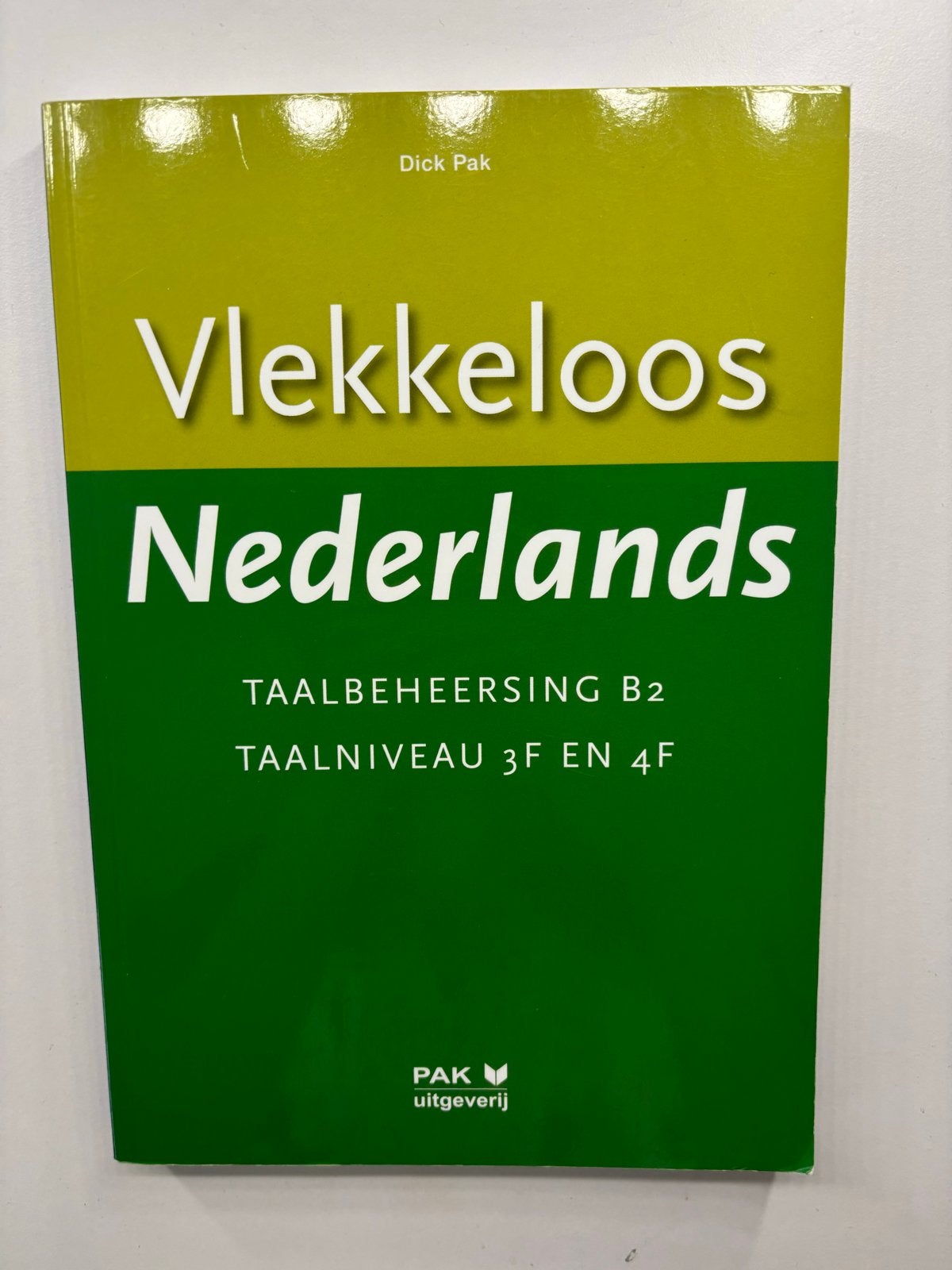 Vlekkeloos Nederlands - Taalbeheersing B2 (2025), Boeken, Ophalen, Zo goed als nieuw, Non-fictie