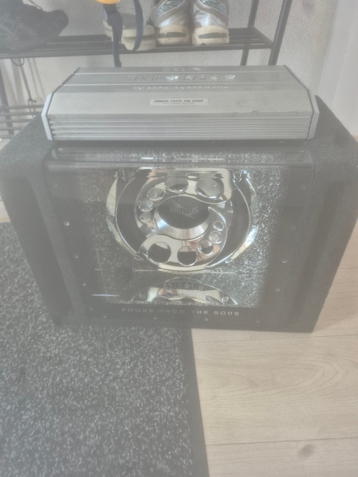 Hifonics Zeus ZX16404 versterker met Brutus subwoofer, Ophalen, Gebruikt
