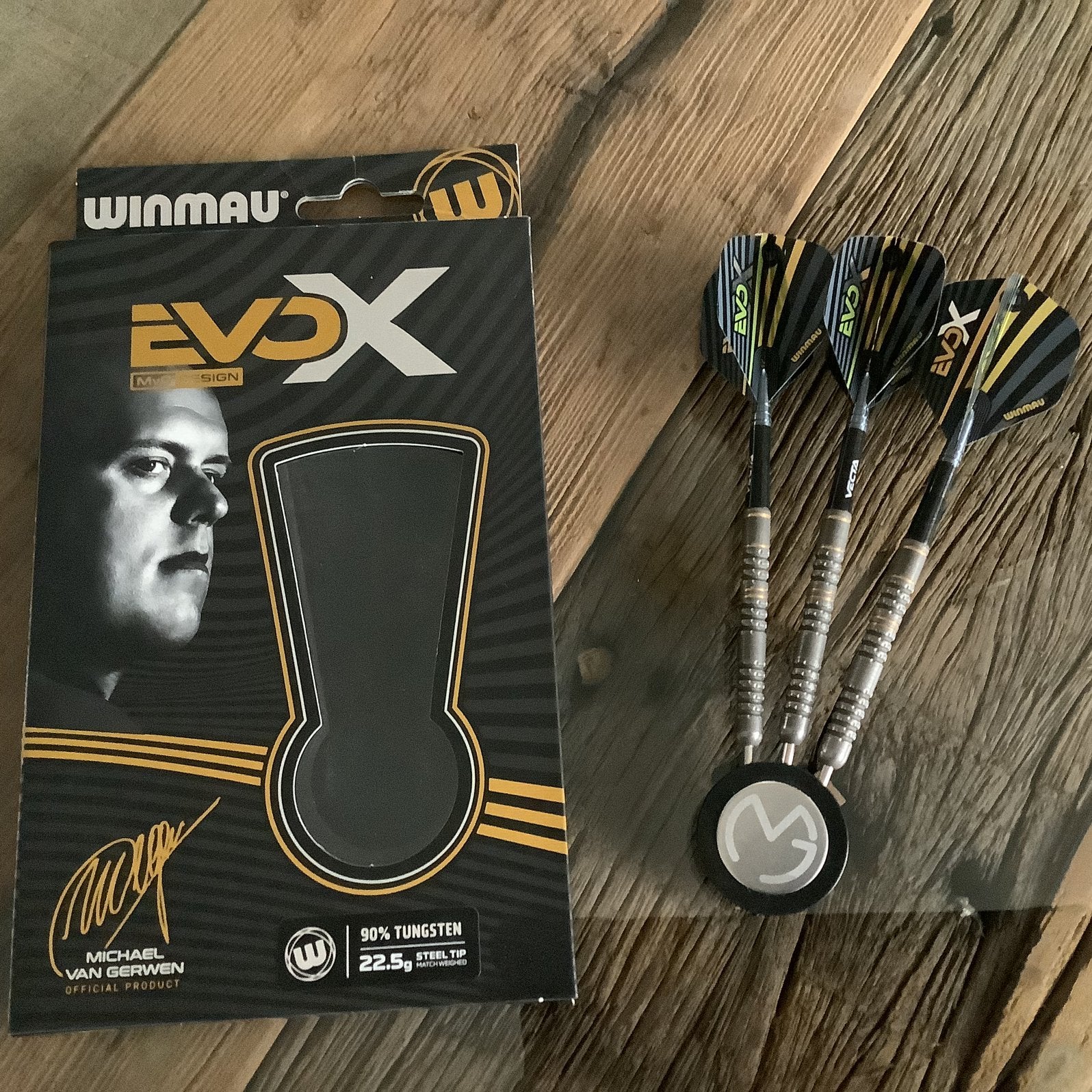 Michel van gerwen 22,5 g 90% tungsten steel tip, Ophalen of Verzenden, Zo goed als nieuw, Pijlen