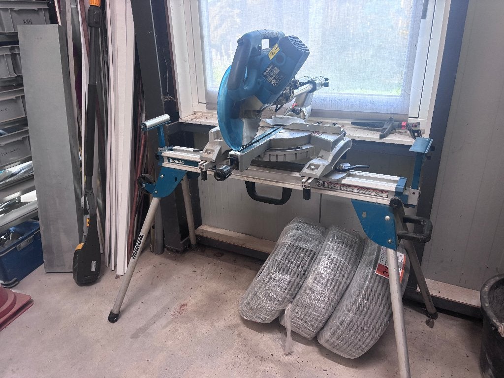 Makita LS1018L afkortzaag met onderstel, Ophalen, Gebruikt, 70 mm of meer, Makita
