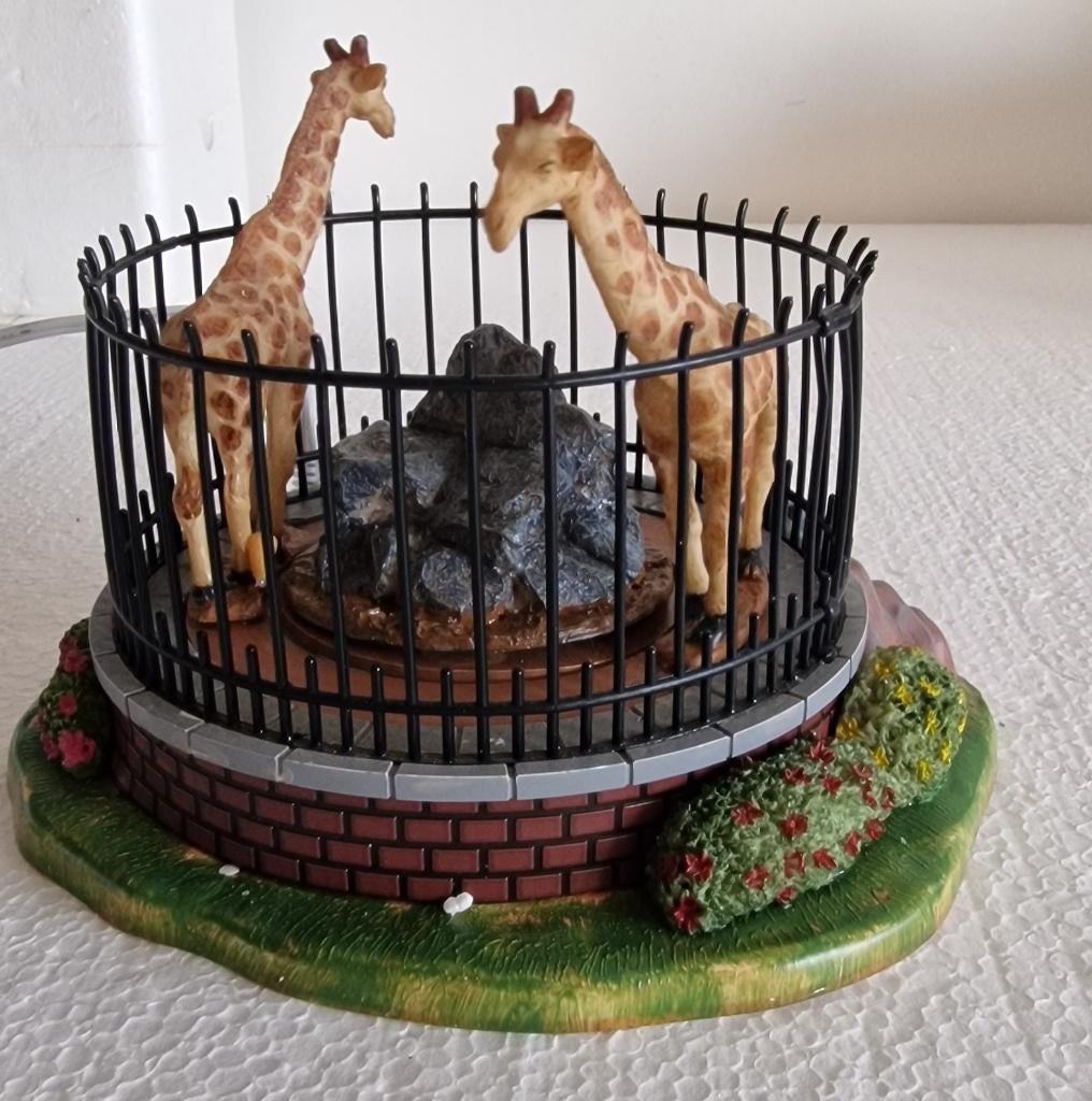 Lemax Giraffe Cage 84848, Diversen, Kerst, Zo goed als nieuw, Ophalen of Verzenden
