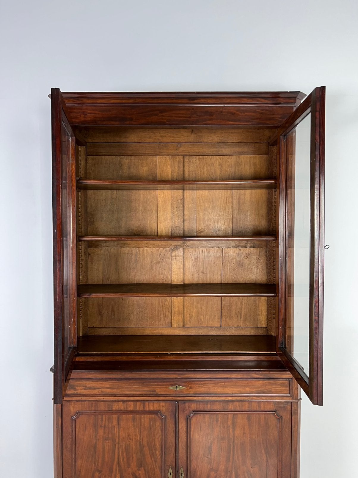 Buffetkast boekenkast mahonie 19e eeuw, Huis en Inrichting, Ophalen, Zo goed als nieuw, 25 tot 50 cm, 200 cm of meer