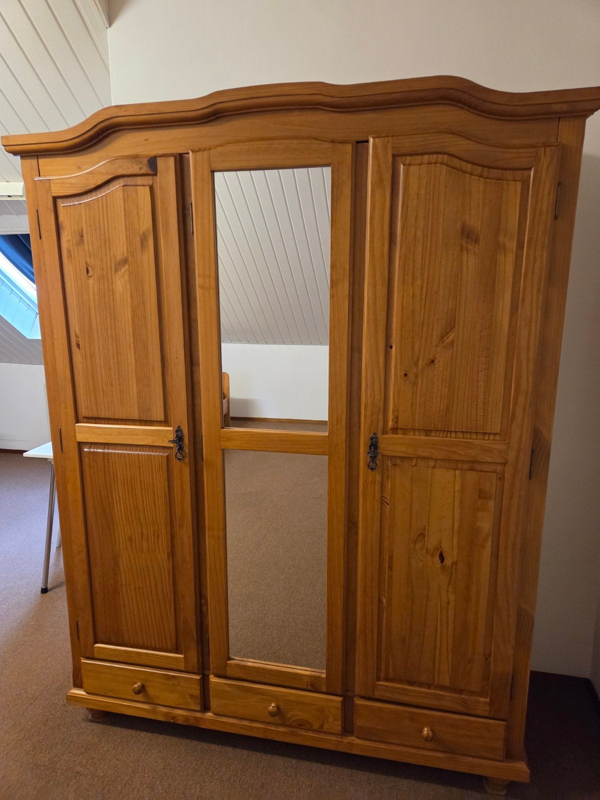 Grenen kleerkast + 1 persoons bed., Ophalen, Gebruikt, 100 tot 150 cm, Met lade(s)
