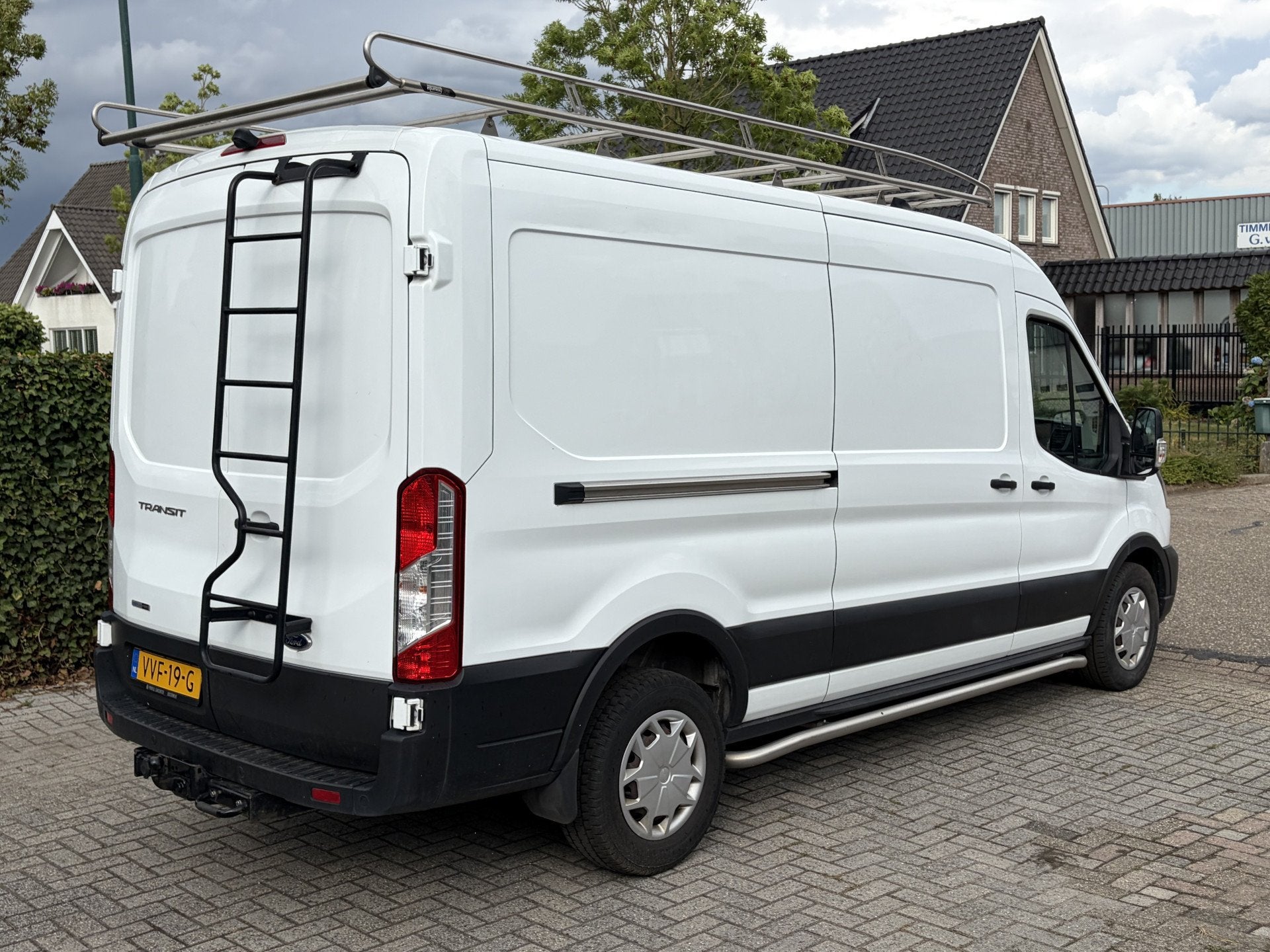 Ford Transit 330 2.0 TDCI 130PK MHEV L3H2 Trend ✓ 3-zits, Auto's, Dealer onderhouden, Stof, 4 cilinders, 2500 kg