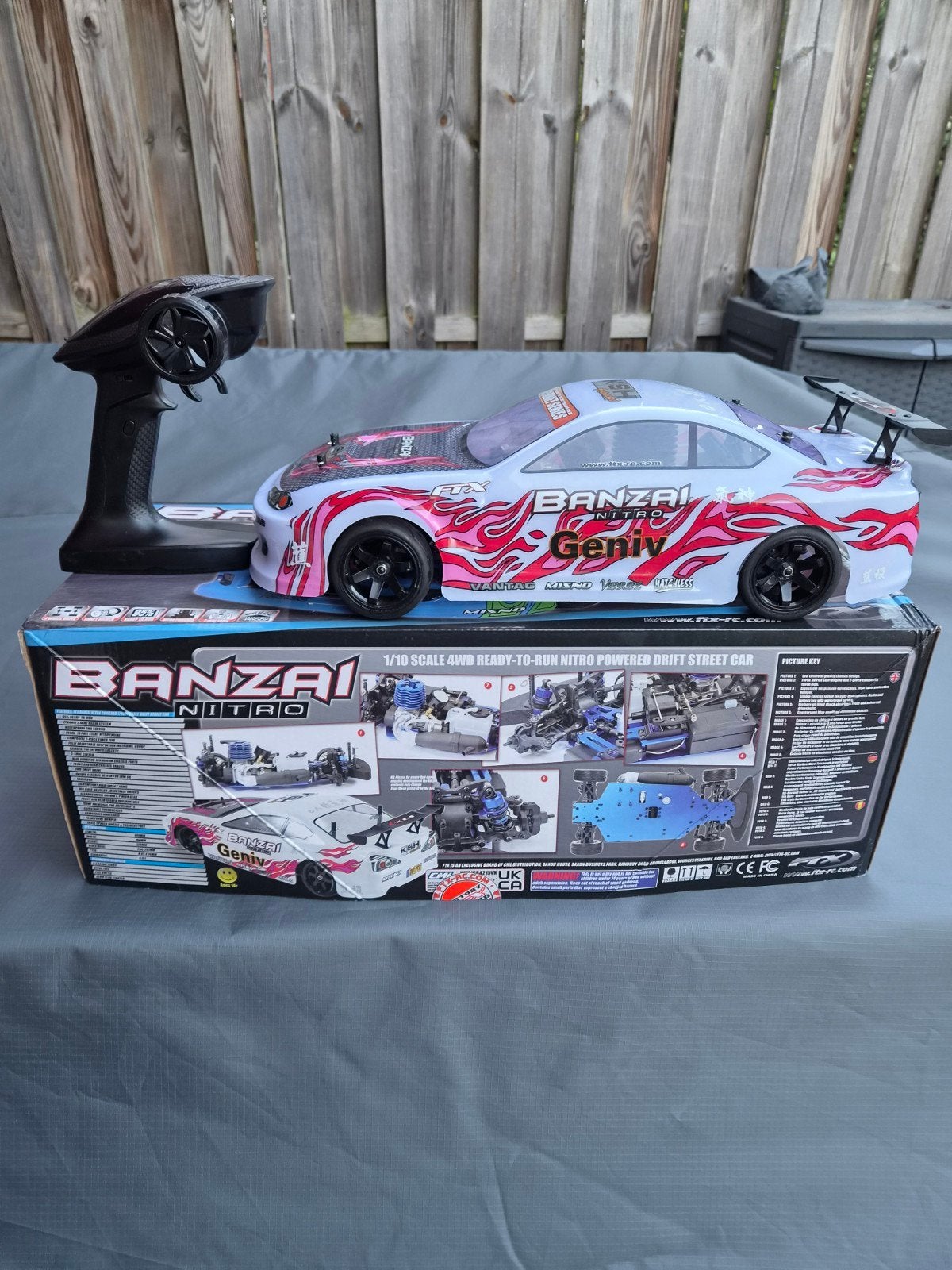 te koop nette banzai nitro, Ophalen, Zo goed als nieuw, Schaal 1:10, Auto onroad