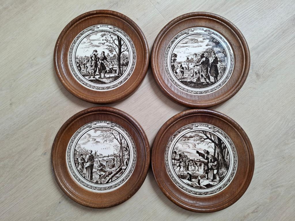 Set van 4 decoratieve wandborden 'De Vier Jaargetijden', Ophalen