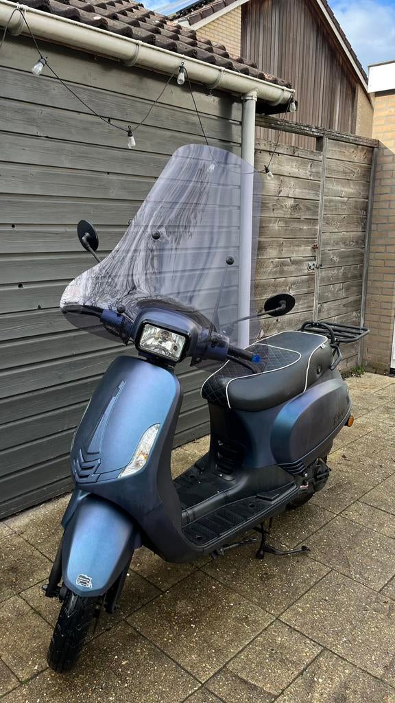 BTC Riva Sport (2022 - lage km), Zo goed als nieuw, Benzine, Ophalen, Overige merken