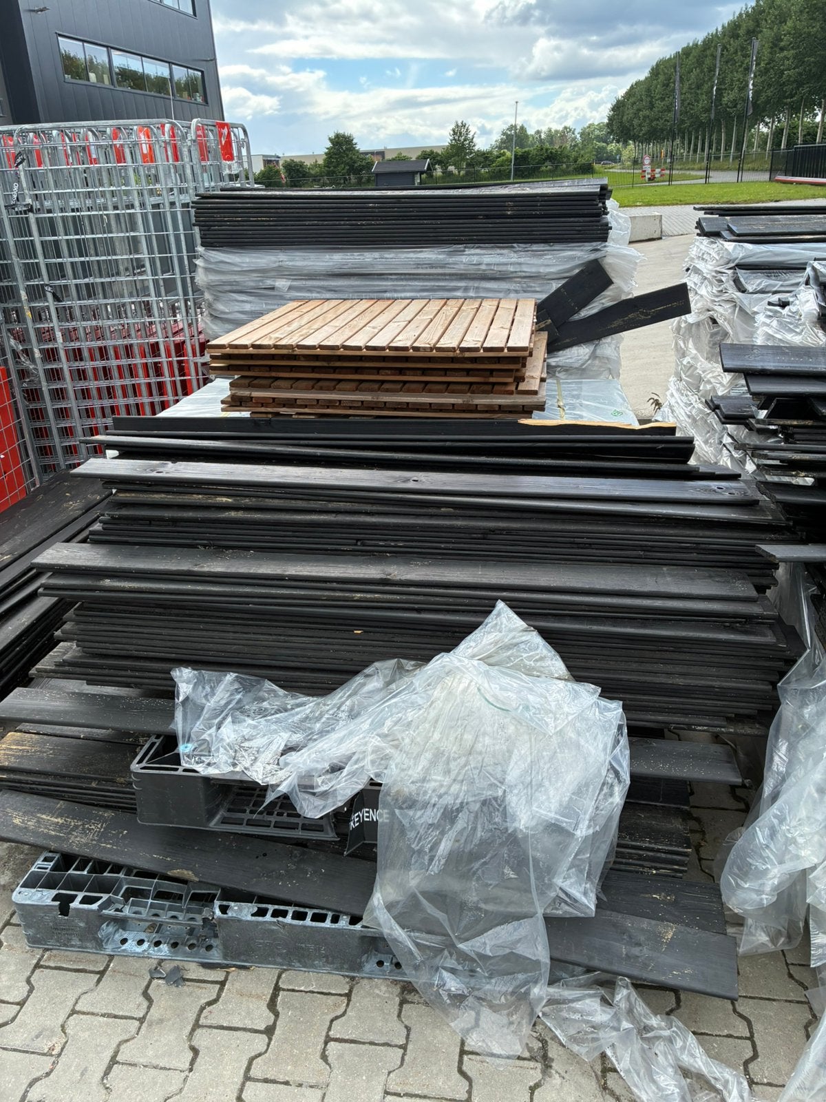 Nieuwe geïmpregneerde tuinplanken 1.6 x 14 x 180 cm, Planken, Nieuw, Ophalen of Verzenden, 180 tot 250 cm
