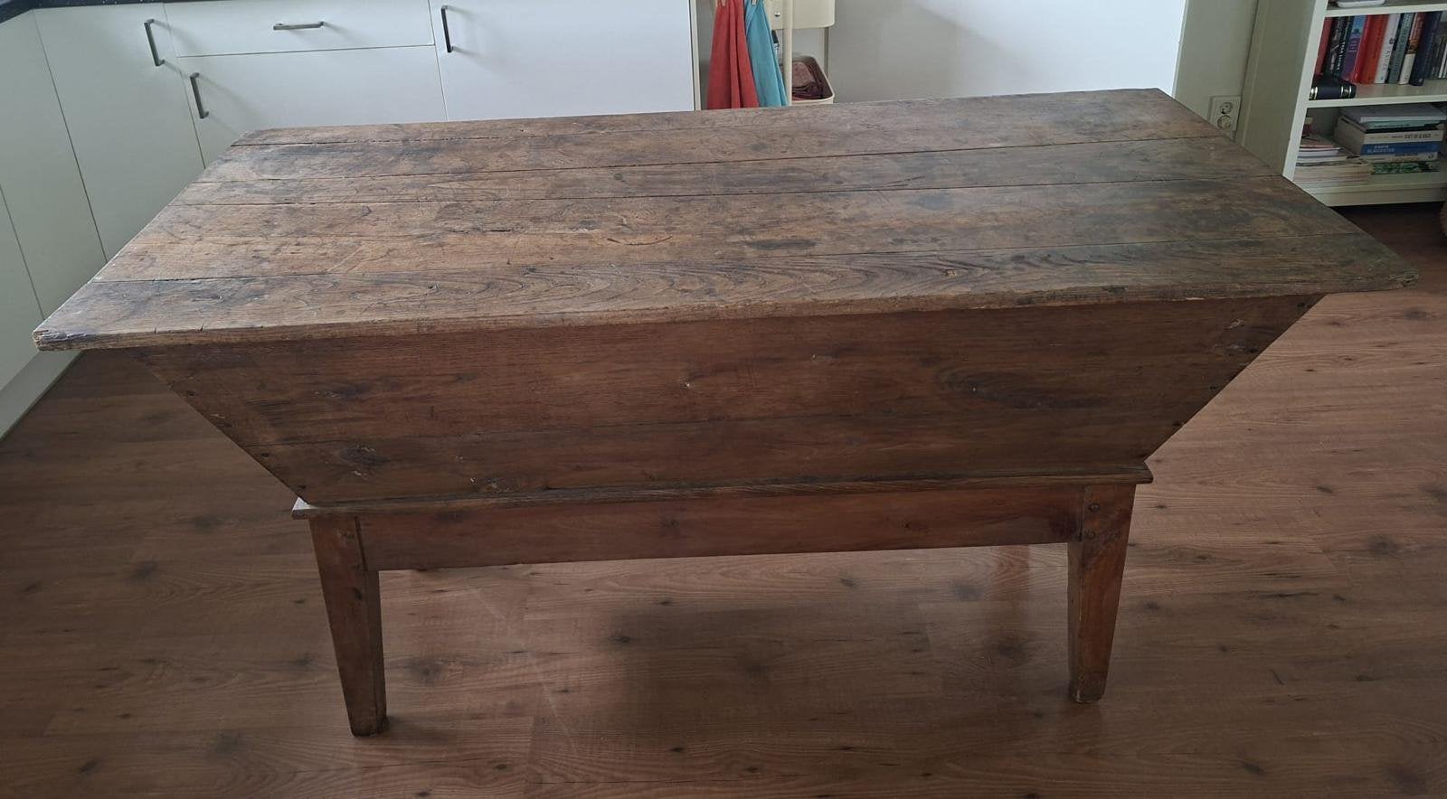 Mooie oude originele bakkerstafel, Ophalen