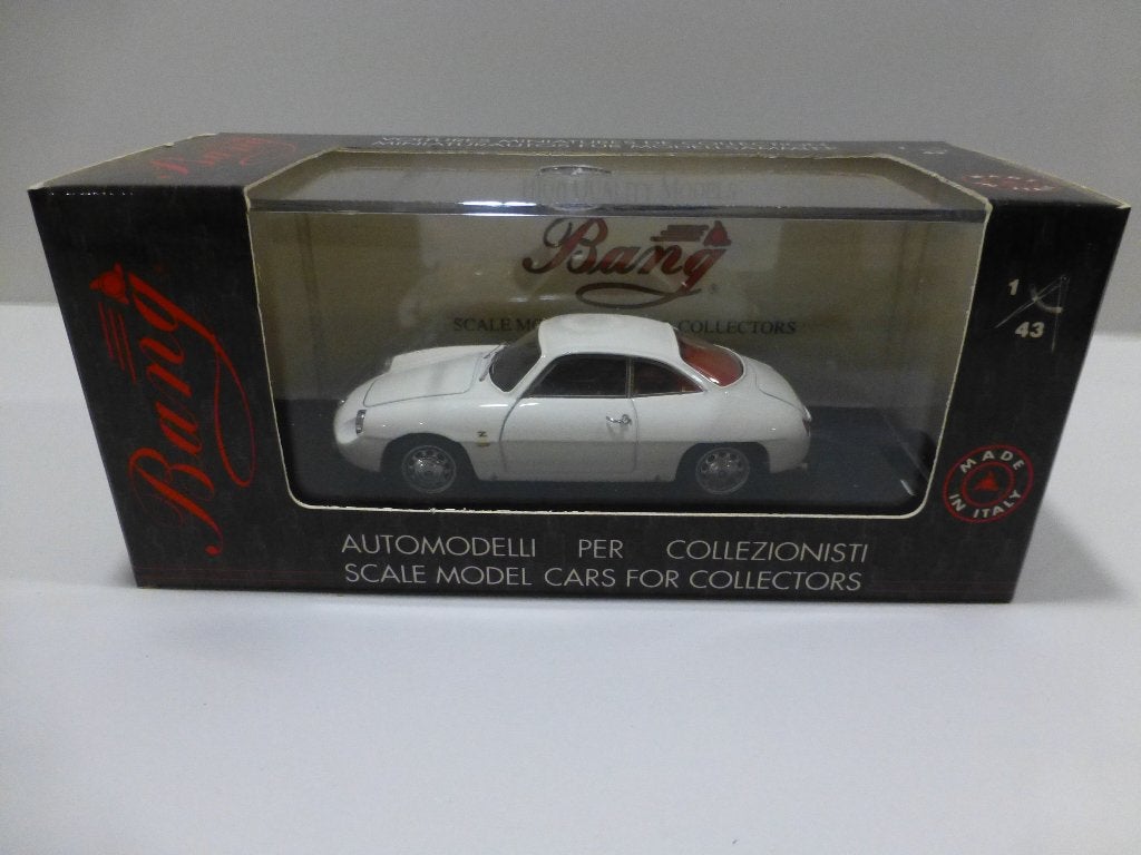 Bang 7161 Alfa Romeo Giulietta SZ Street 60 wit, Ophalen of Verzenden, Zo goed als nieuw, Auto, Overige merken