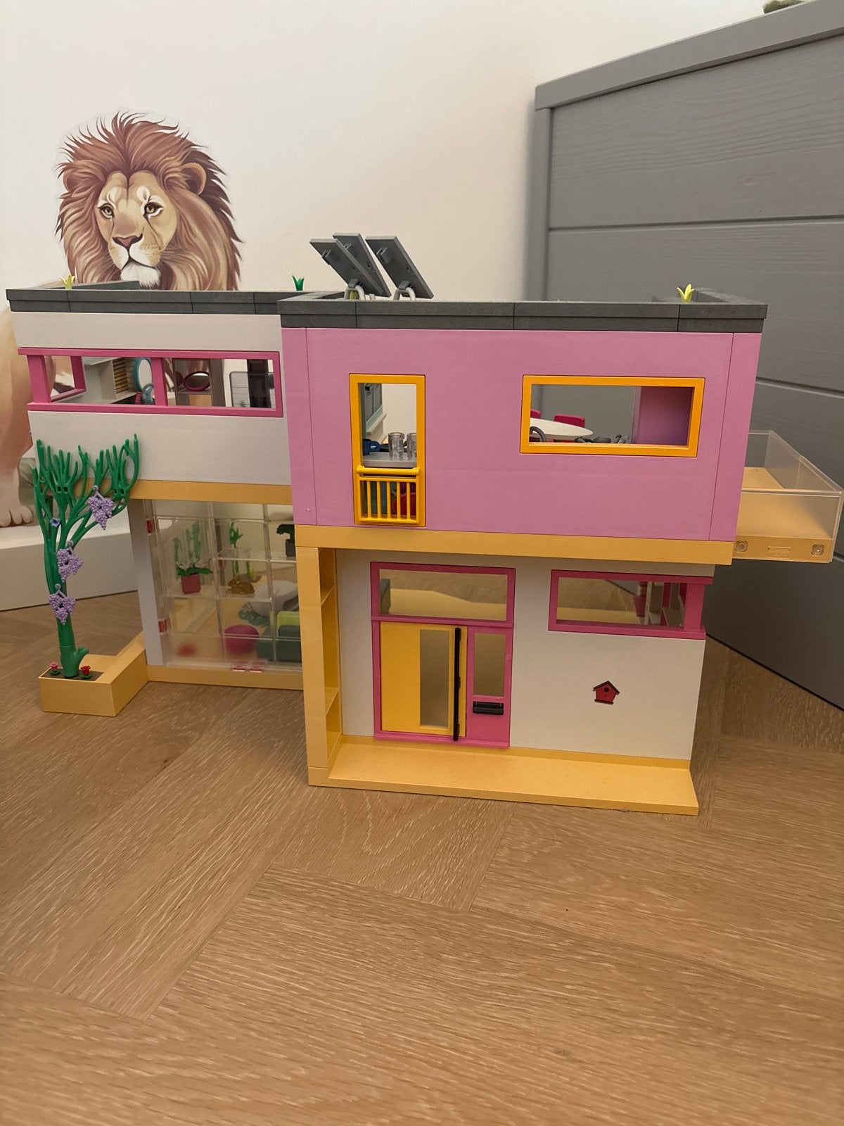 Playmobil huis met keuken, badkamer en woonkamer, Ophalen, Zo goed als nieuw, Poppenhuis