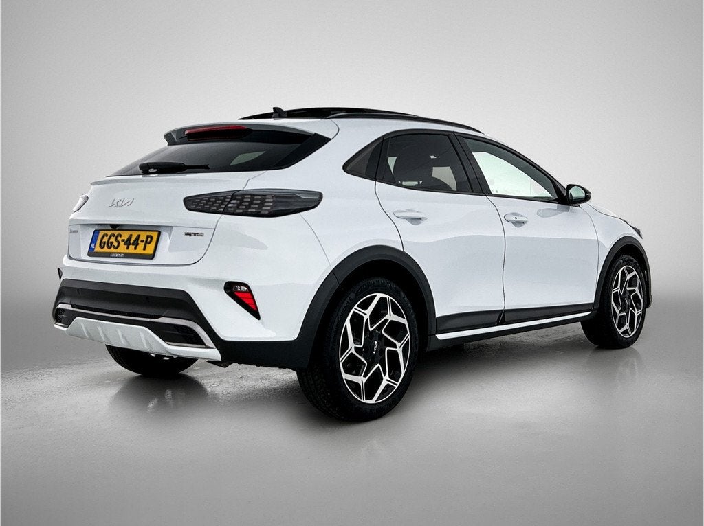 Kia Xceed 1.5 T-GDi GT-Line Panoramadak | Stoelverwarming |, Auto's, Kia, 1300 kg, Gebruikt, 4 cilinders, 610 kg