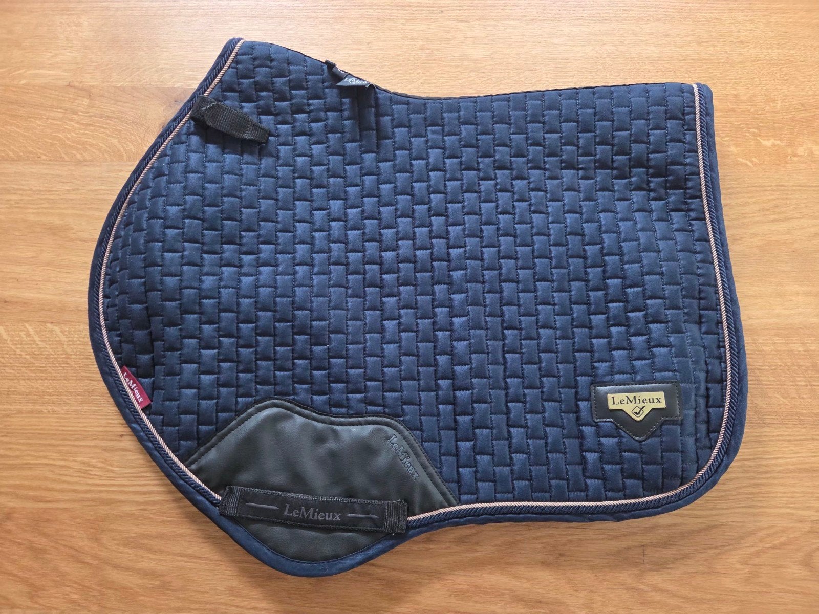 Lemieux springdekje puissance suede CC navy, Dieren en Toebehoren, Ophalen of Verzenden, Zo goed als nieuw