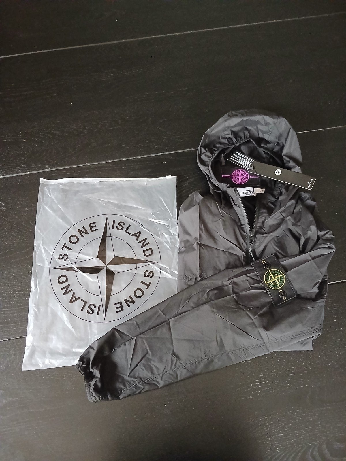 Stone Island tussenjas – maat M – nieuw met prijskaartje, Kleding | Heren, Jassen | Zomer, Verzenden, Maat 48/50 (M)