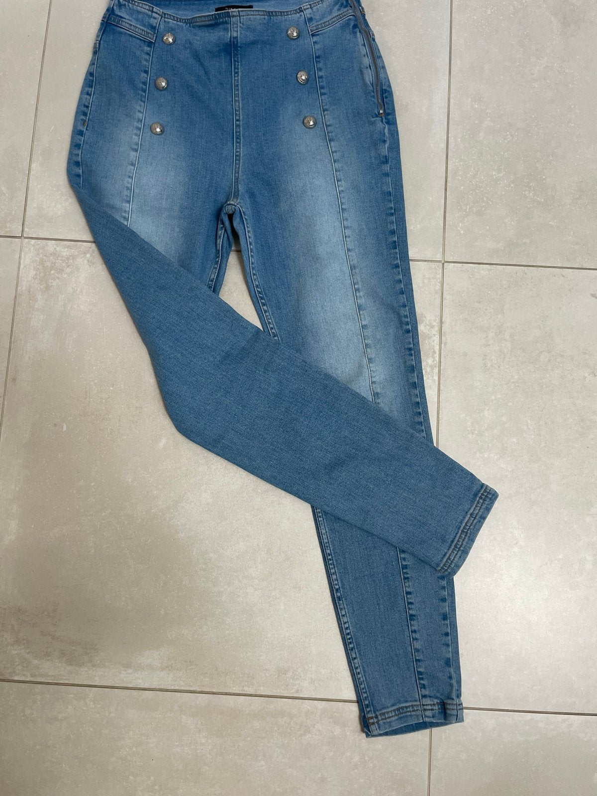 Nikkie spijkerbroek, Ophalen of Verzenden, Nieuw, Blauw, W30 - W32 (confectie 38/40)