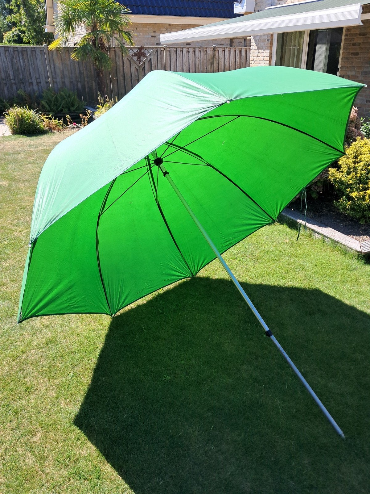 parasol 2.20m, Watersport en Boten, Ophalen, Gebruikt