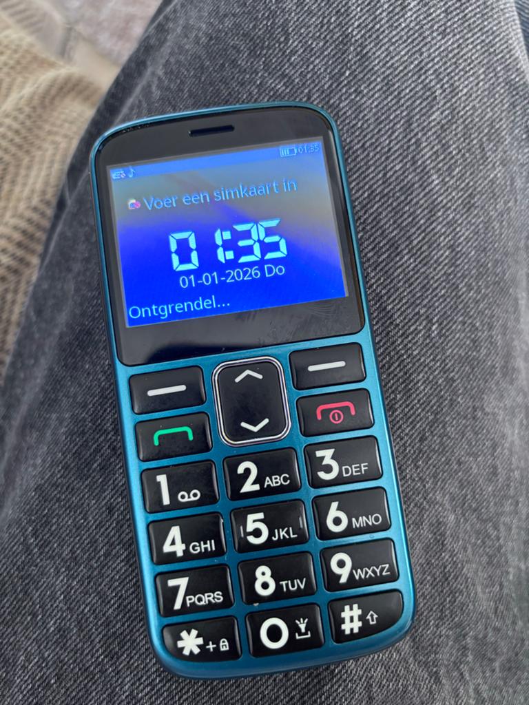 TM&DY Senioren Telefoon 4g met sos functie, Telecommunicatie, Mobiele telefoons | Overige merken, Geen camera, Ophalen of Verzenden