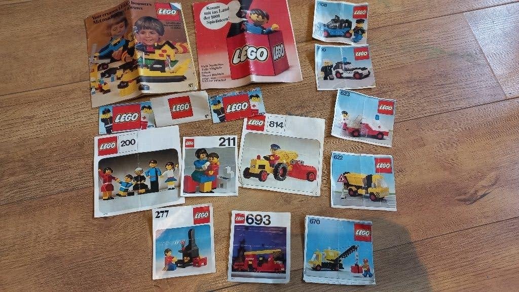 lego vintage bouwboekjes en catalogus, Ophalen of Verzenden, Gebruikt, Overige typen, Lego