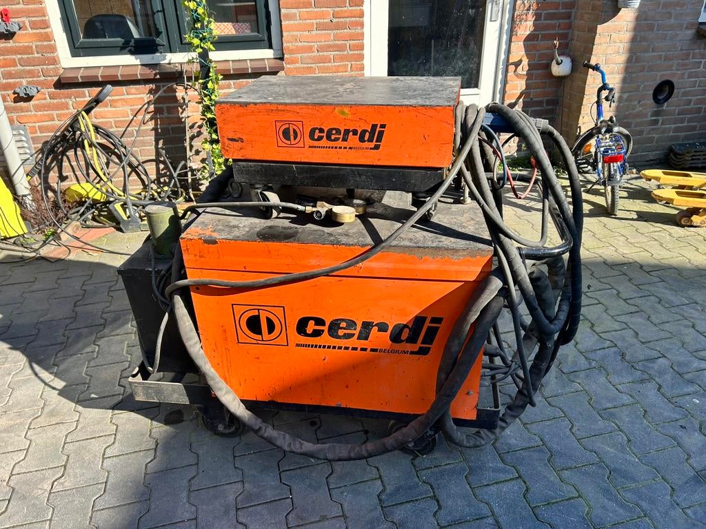 Cerdi co2 lasapparaat industrie, Ophalen, Zo goed als nieuw, 250 ampère of meer, Co2